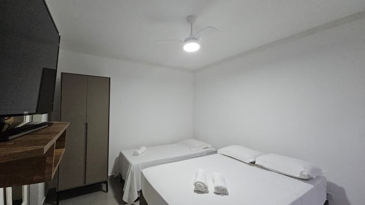 09321b8d-6299-4b4a-a85e-4f417a709fd1