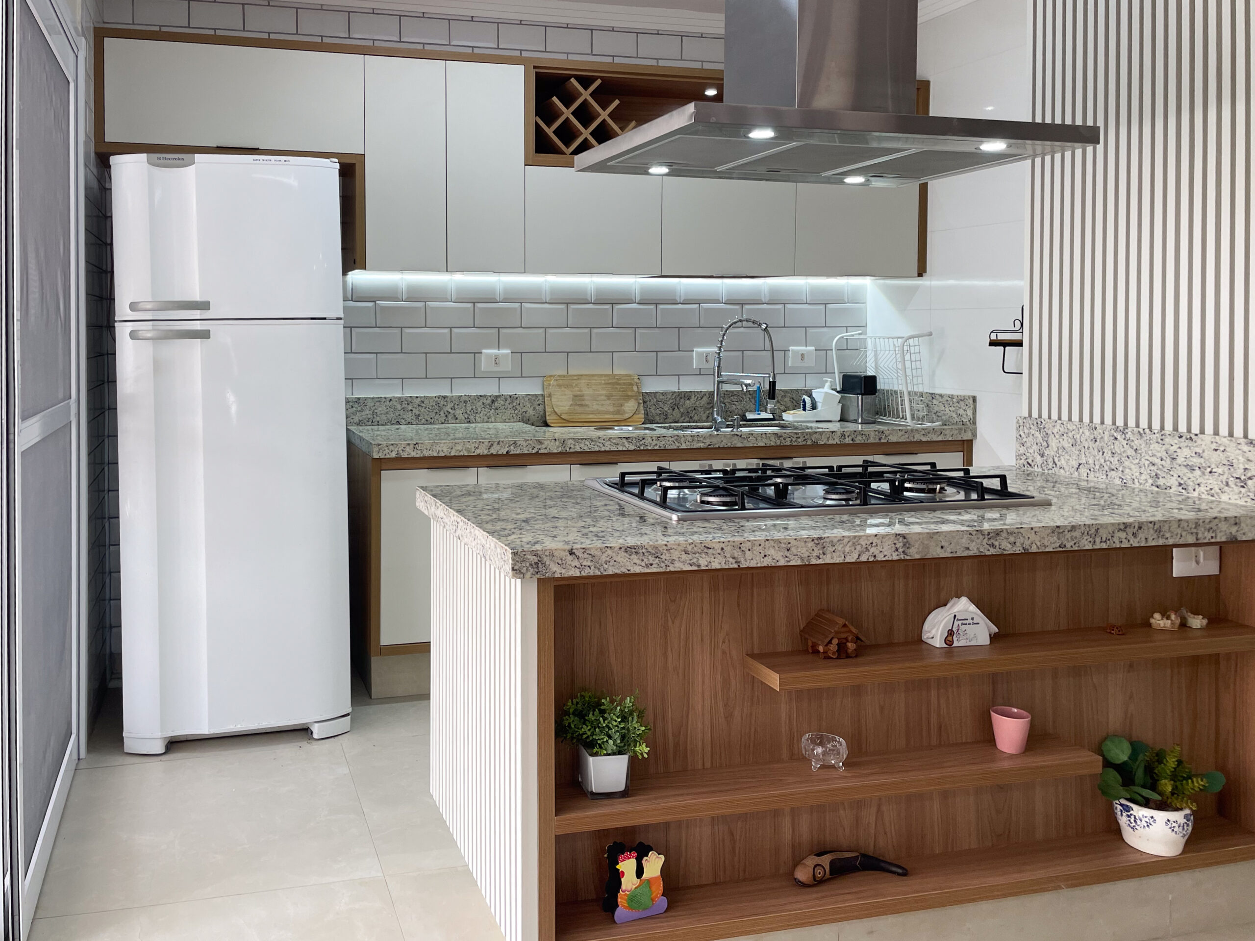 20251103_160703618_iOS