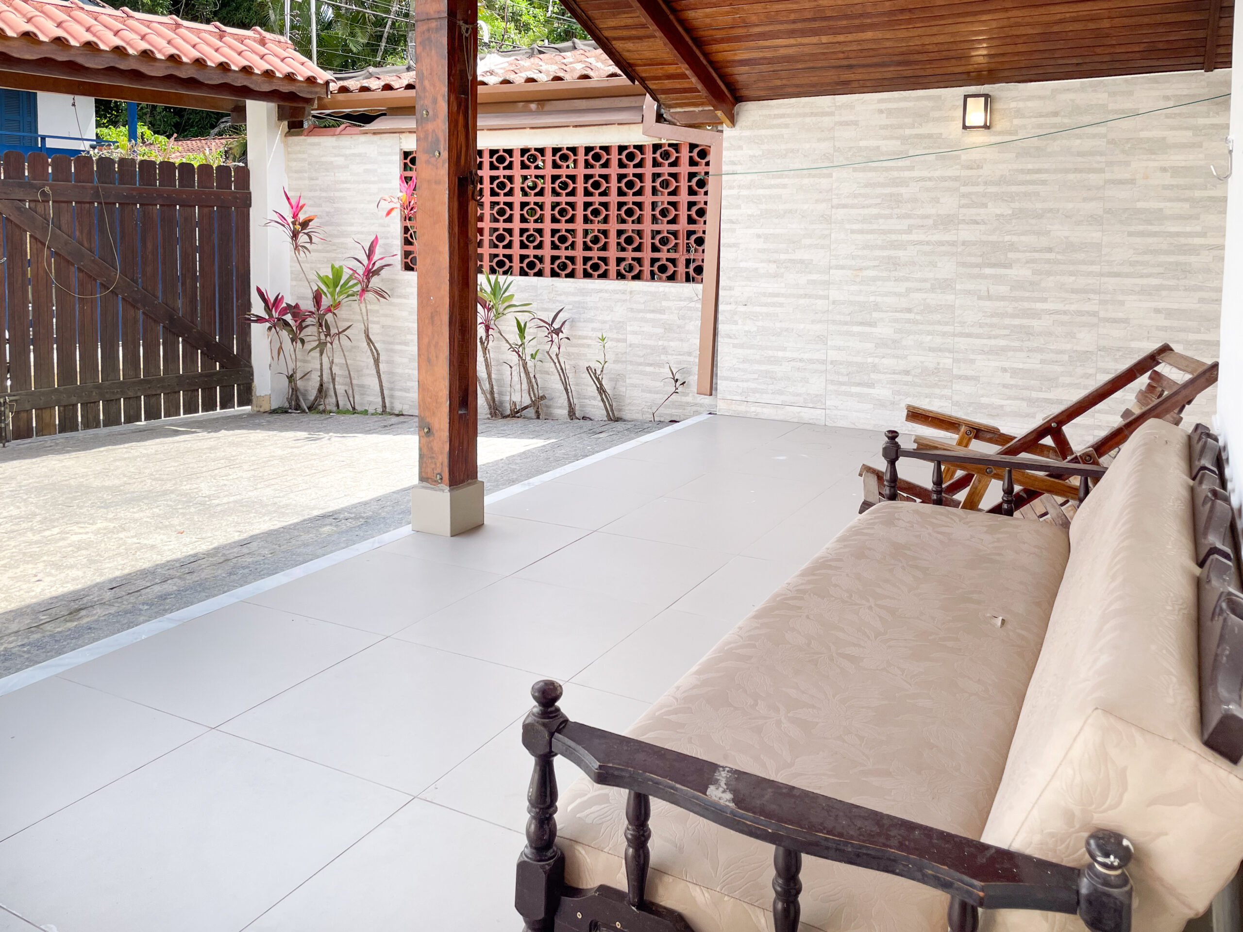 20251103_161635499_iOS