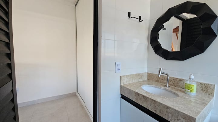 2f86510e-f0ef-40aa-97a5-6211e1d004f1