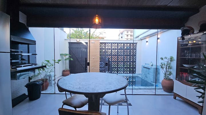 44a15b2e-33b3-4c43-9521-3924405ce8c5