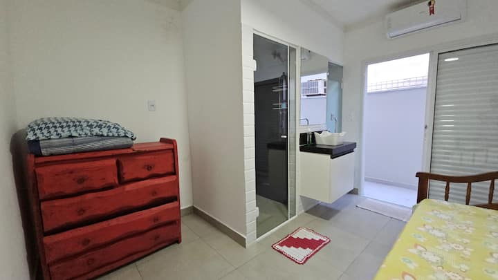 5173aa9e-f50e-404d-bfbb-704c2d914aff