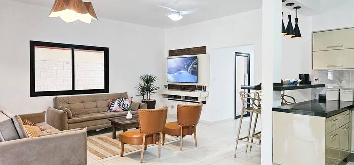 6543a5b5-dd6e-4919-9af2-9de8343d946b