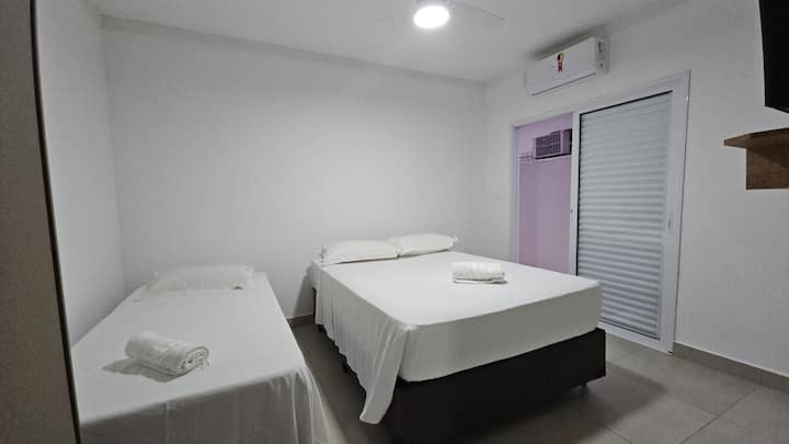 a37fc150-39b2-4241-a3c0-ec0693defd46