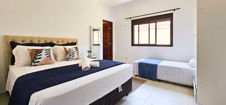 b455178f-7ca8-477d-9610-3d4f66d29976