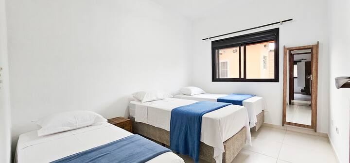 f33ebae8-e192-4633-9a36-180c580a9912